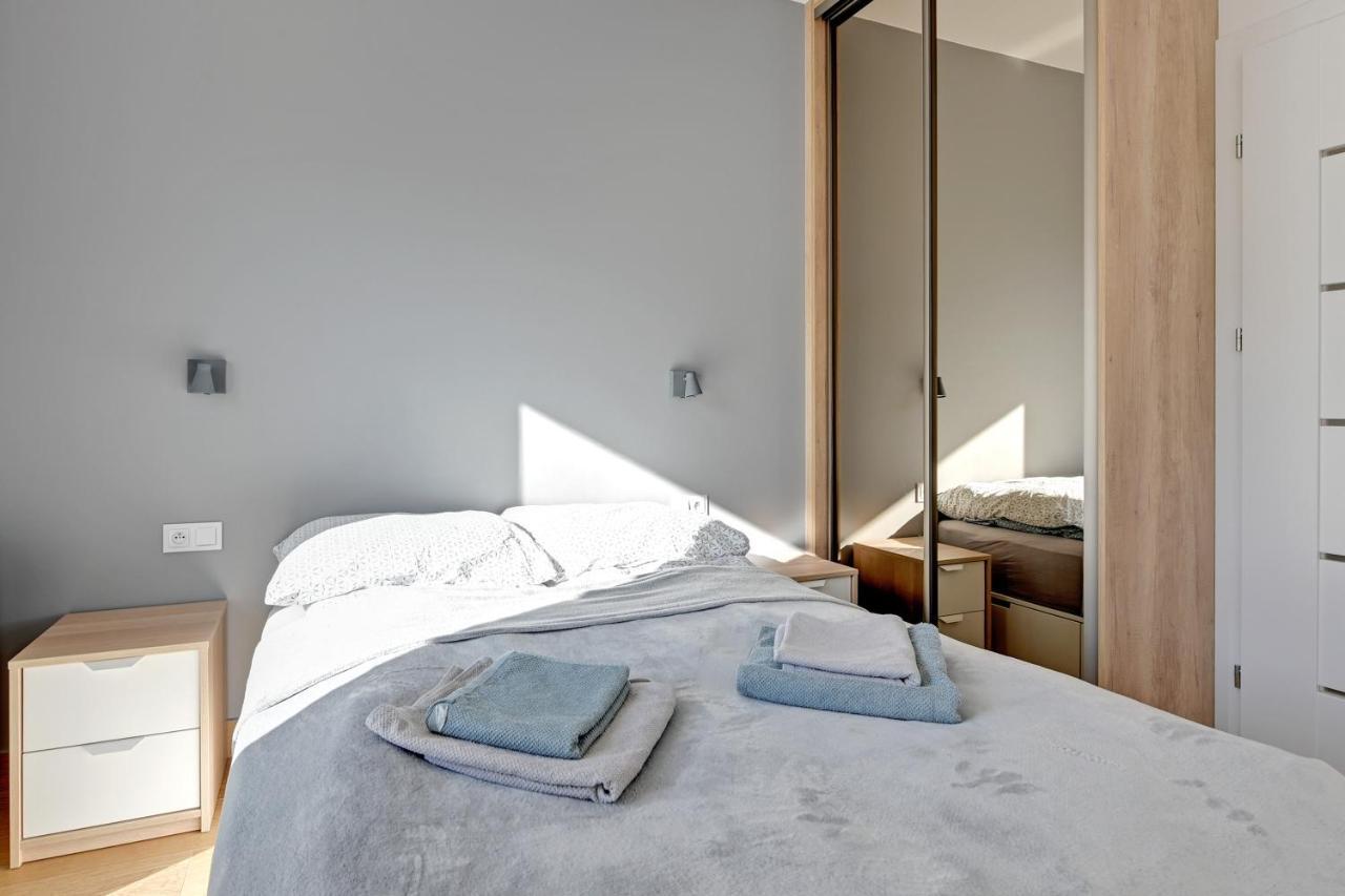 Holiday Apartment Near The Sea - Free Private Parking Gdańsk Exterior foto